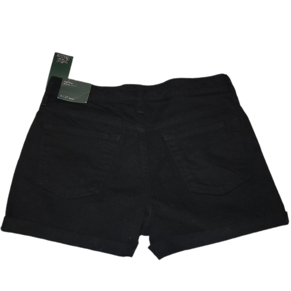 NEW!!!! Women's Shorts - Picture 2 of 4